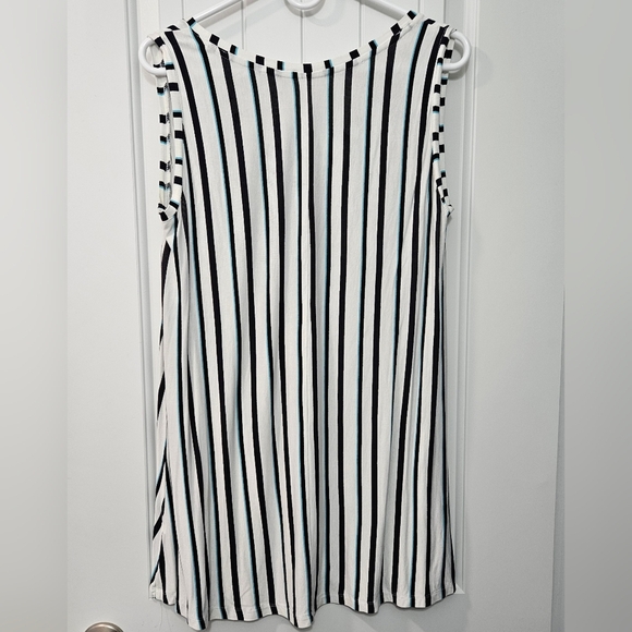 Lane Bryant Plus Size 18/20 - Striped Sleeveless Top - Black, White, Teal - Picture 2 of 4